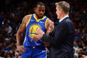 kaiyun官方-一哥再当勇士守护者！他的内部领导力无可替代