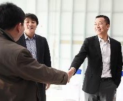 足球报：京鲁大战前周金辉批评球队表现，塞蒂恩揽下全部责任